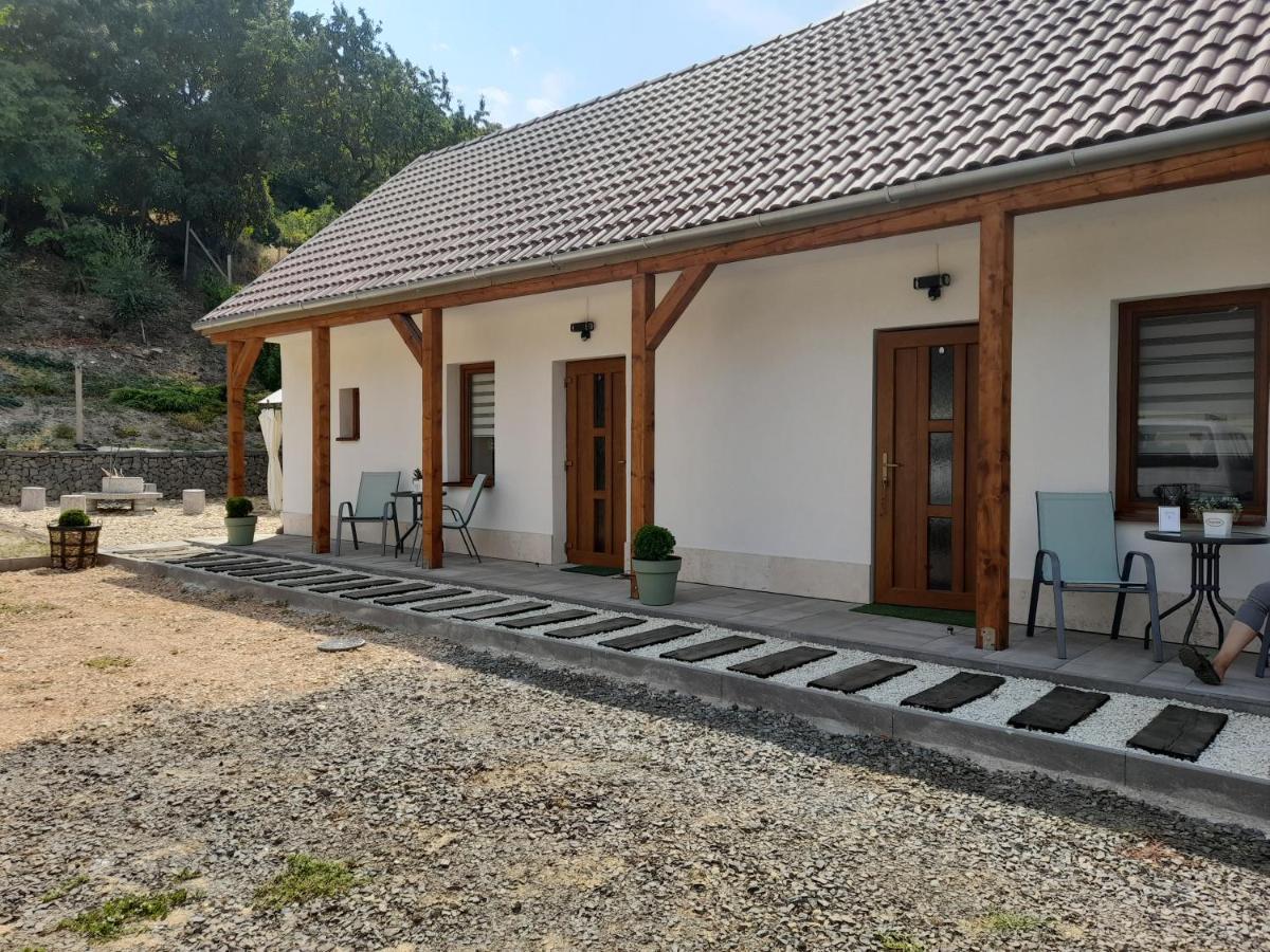 Kaland Apartman Ii. Satoraljaujhely Exterior photo